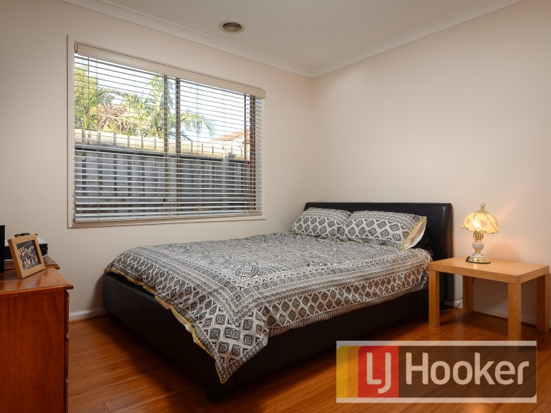 6 Janna Place, Berwick VIC 3806