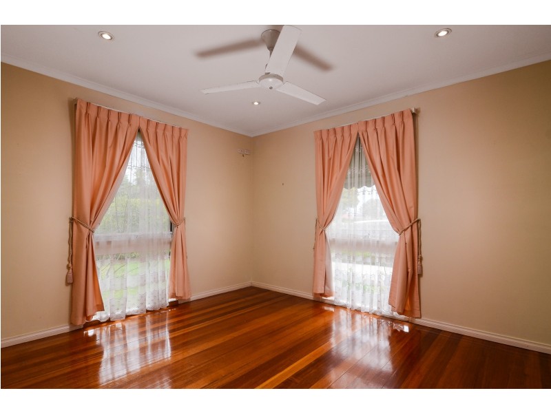 95 Fountain Drive, Narre Warren VIC 3805