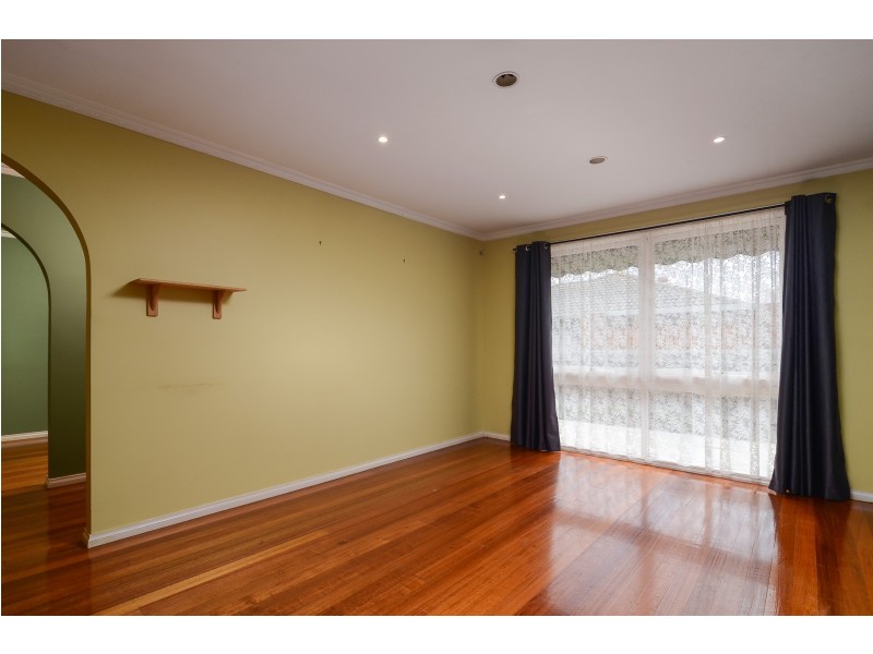 95 Fountain Drive, Narre Warren VIC 3805