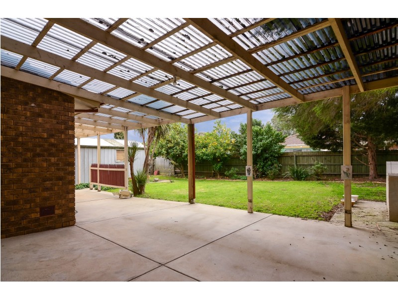 95 Fountain Drive, Narre Warren VIC 3805