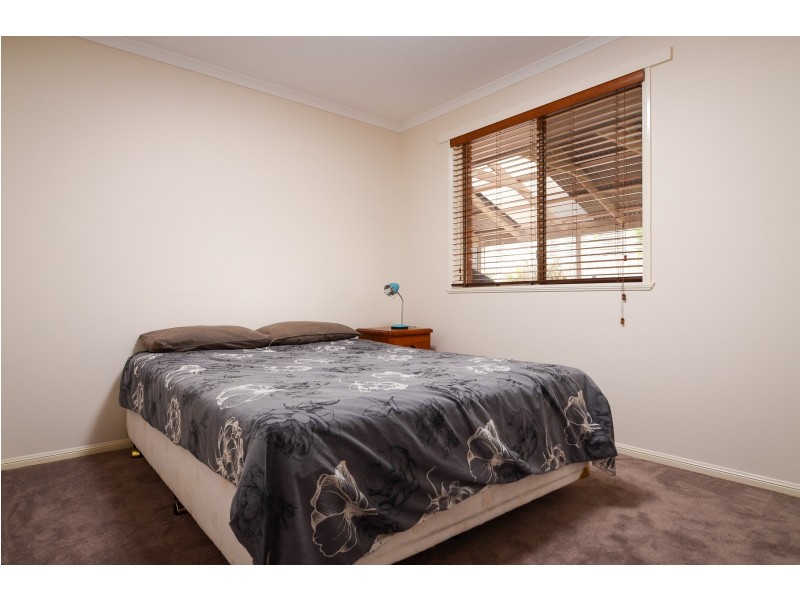 3 Nilufa Court, Hampton Park VIC 3976