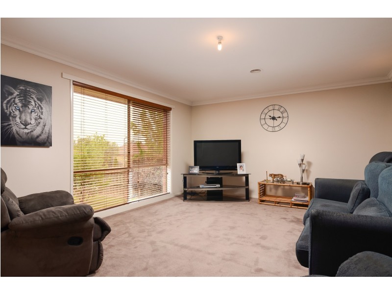 3 Nilufa Court, Hampton Park VIC 3976