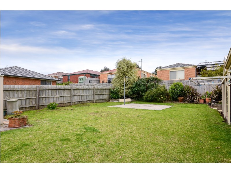 3 Nilufa Court, Hampton Park VIC 3976