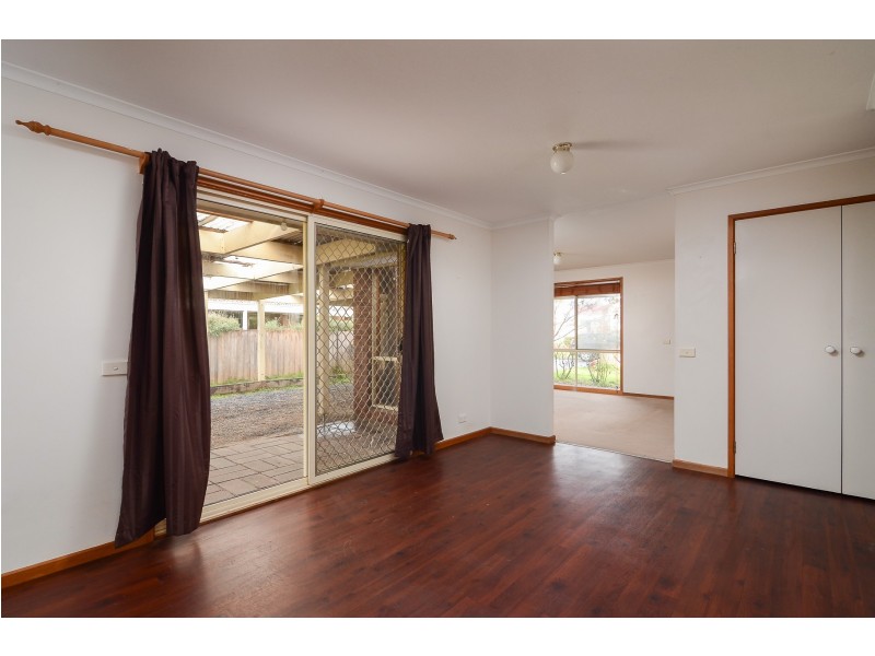 4 Fieldlark Court, Carrum Downs VIC 3201