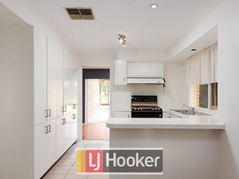 43 Springfield Crescent, Hampton Park VIC 3976
