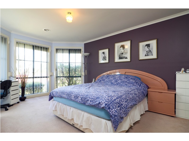 1 Wattlebird Court, Narre Warren VIC 3805