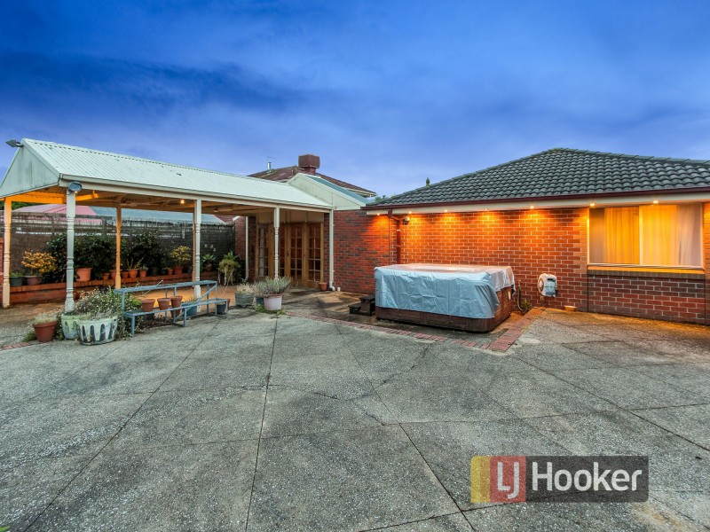 15 Ella Court, Narre Warren VIC 3805