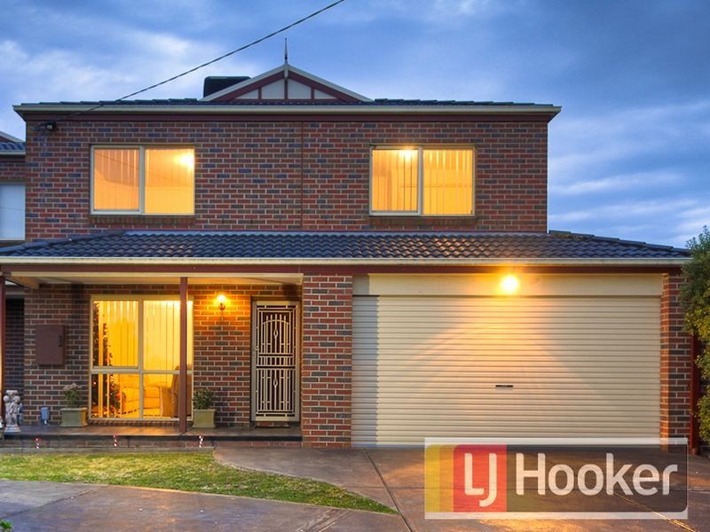 1/4 Ridge Court, Hampton Park VIC 3976