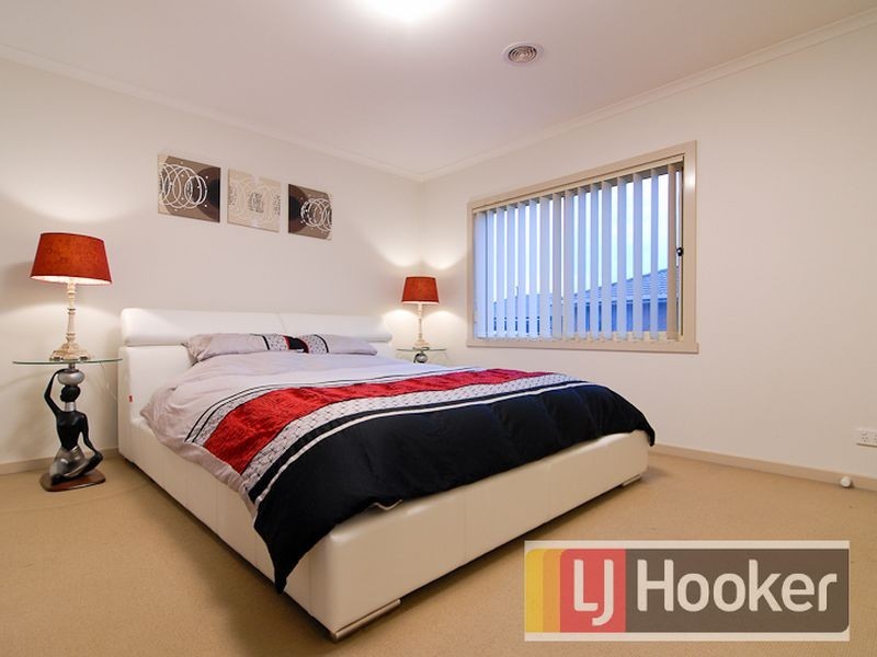 1/4 Ridge Court, Hampton Park VIC 3976