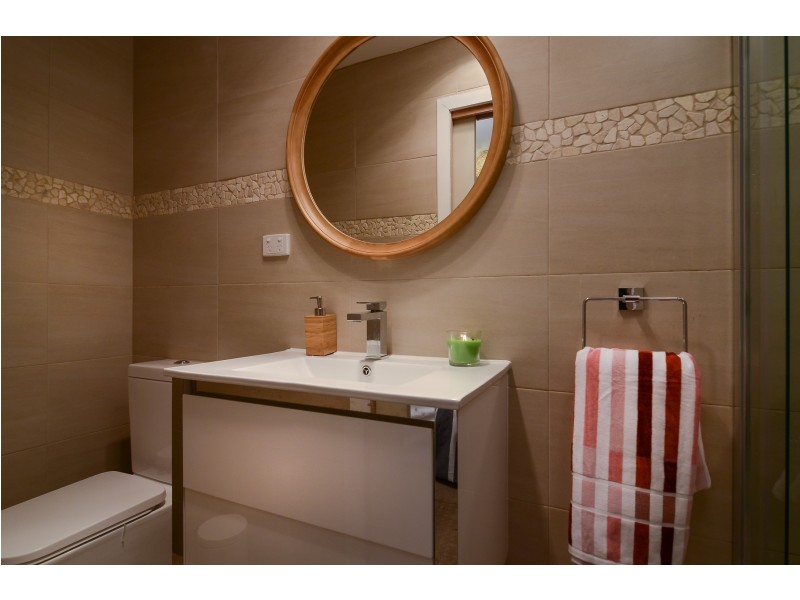 19 Lancaster Avenue, Narre Warren VIC 3805