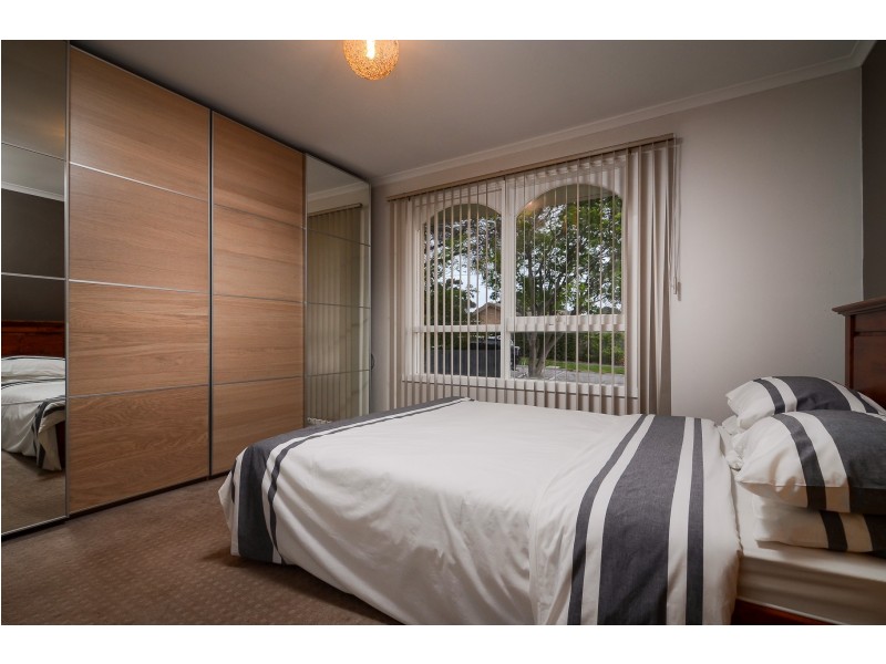 19 Lancaster Avenue, Narre Warren VIC 3805