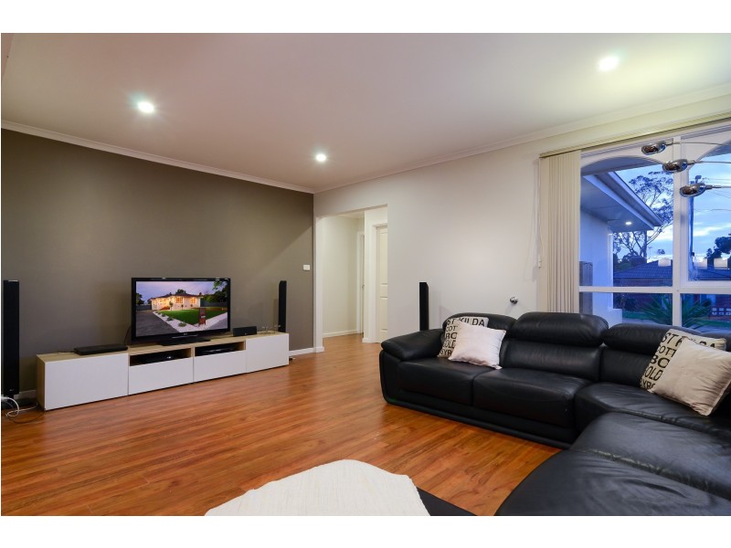 19 Lancaster Avenue, Narre Warren VIC 3805