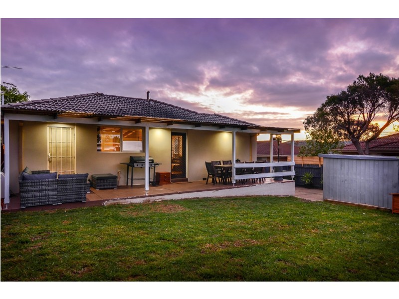 19 Lancaster Avenue, Narre Warren VIC 3805