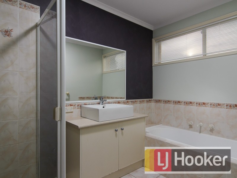 22 The Quadrant, Narre Warren South VIC 3805