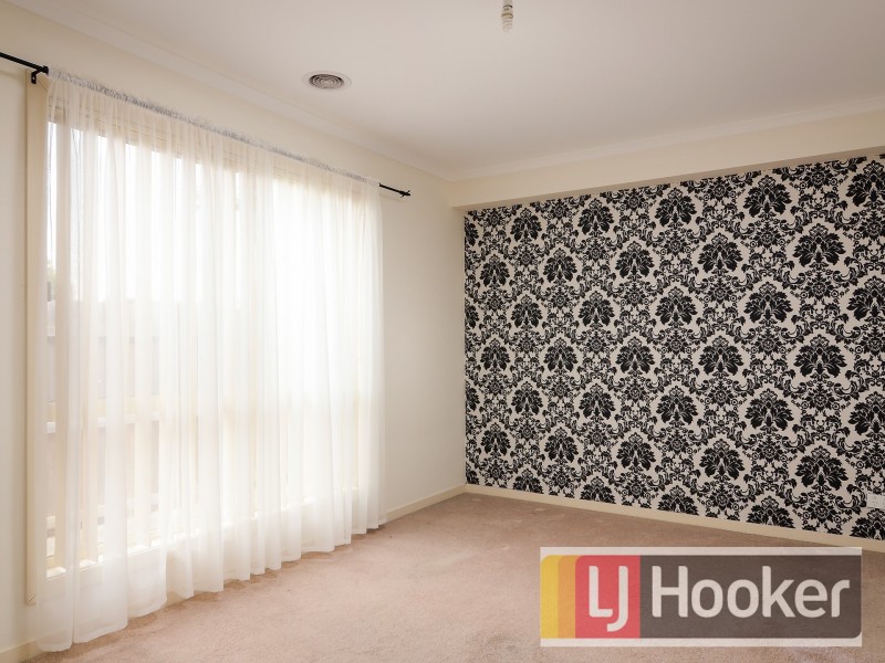 5A Hoddle Court, Cranbourne VIC 3977