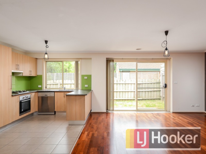5A Hoddle Court, Cranbourne VIC 3977