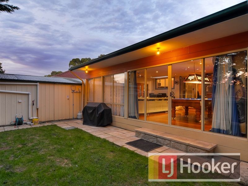 23 Palm Way, Narre Warren South VIC 3805