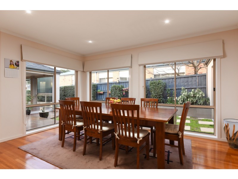 4 Ellesse Way, Berwick VIC 3806