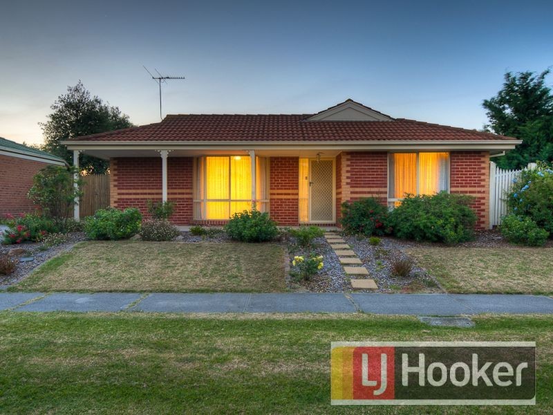 7 Jessie Street, Cranbourne North VIC 3977