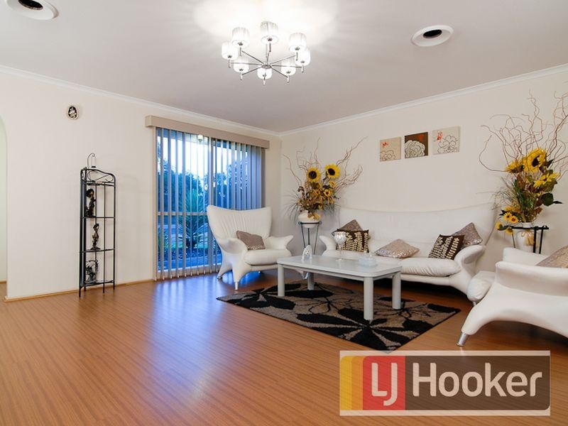 86 Robjant Street, Hampton Park VIC 3976
