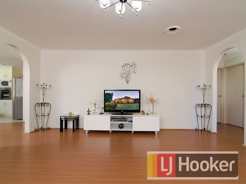 86 Robjant Street, Hampton Park VIC 3976