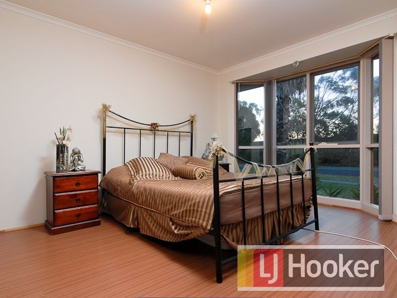 86 Robjant Street, Hampton Park VIC 3976