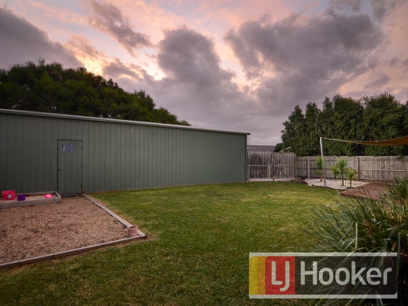 5 Colwyn Drive, Narre Warren South VIC 3805