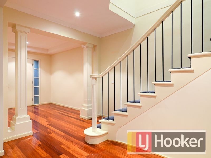 6 Chesil Court, Narre Warren South VIC 3805