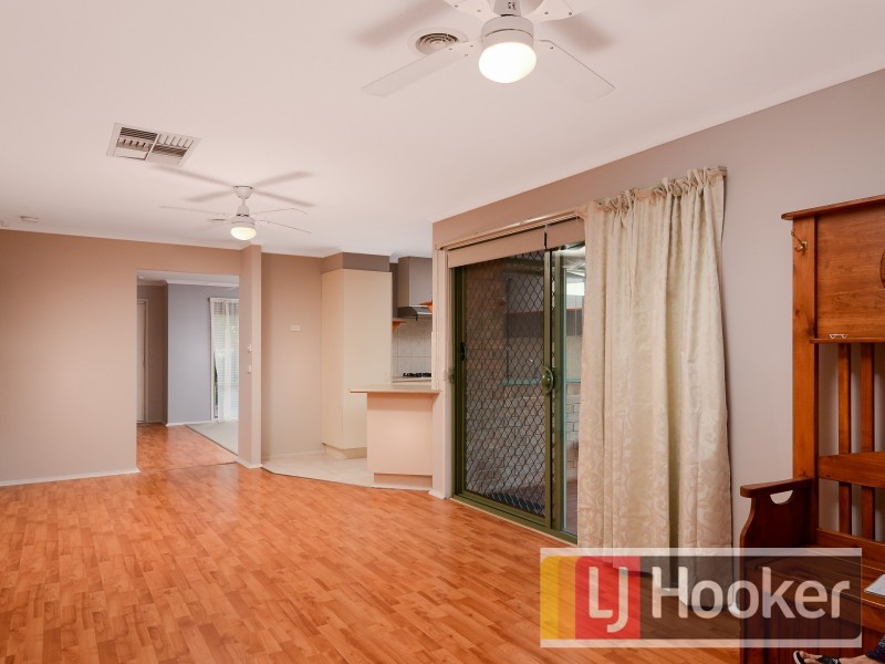 6 Kingston Avenue, Narre Warren South VIC 3805