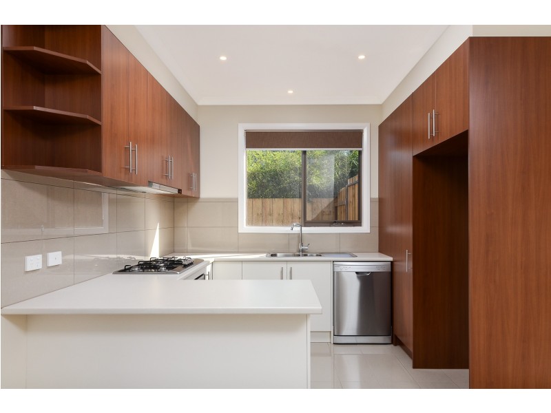 2/3 Highland Ave, Hampton Park VIC 3976