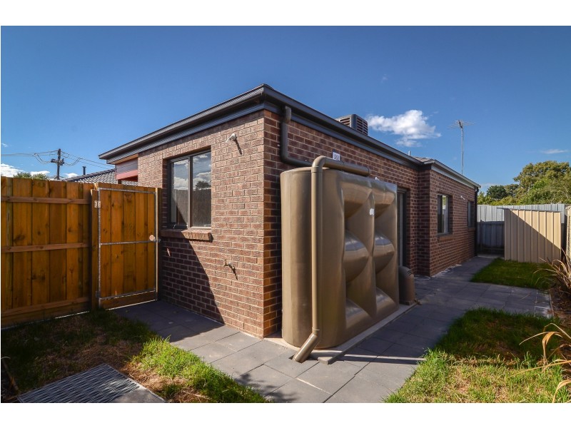 2/3 Highland Ave, Hampton Park VIC 3976