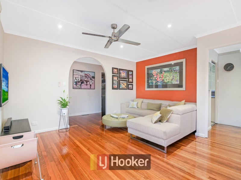 13 Pyrus Court, Doveton VIC 3177