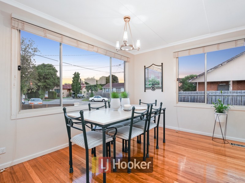 13 Pyrus Court, Doveton VIC 3177