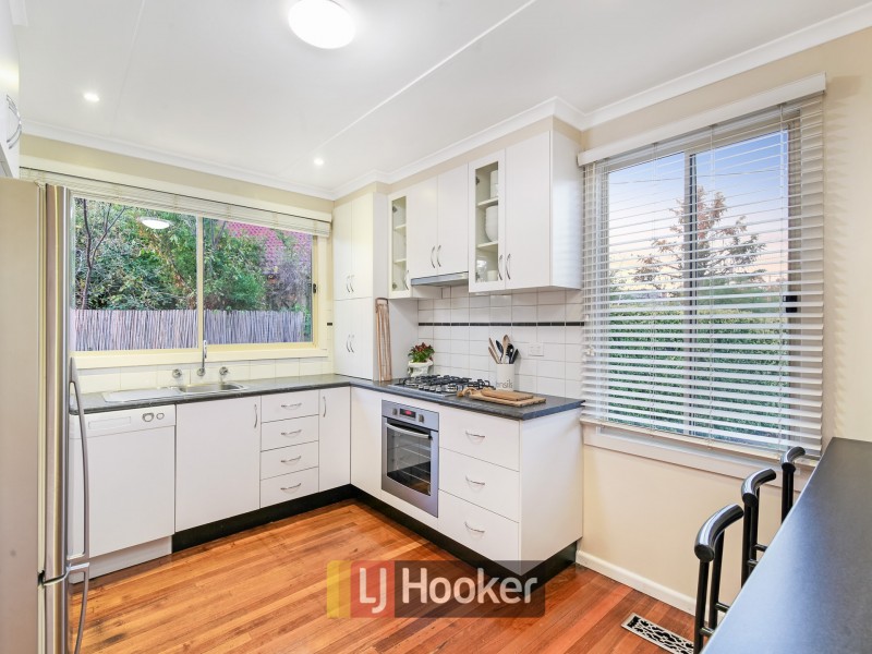 13 Pyrus Court, Doveton VIC 3177