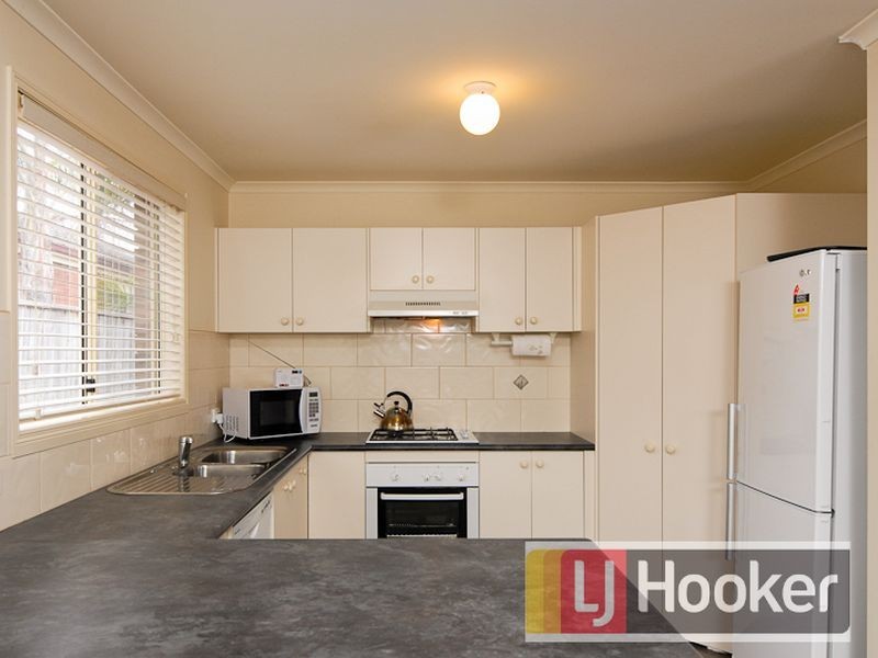 4 Fleet Street, Narre Warren South VIC 3805