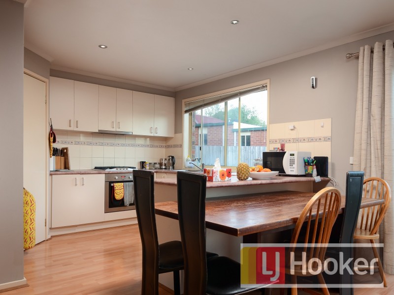 1 Kevin Close, Beaconsfield VIC 3807