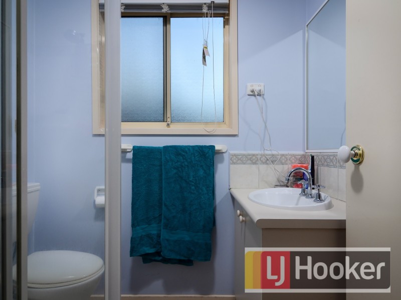 1 Kevin Close, Beaconsfield VIC 3807