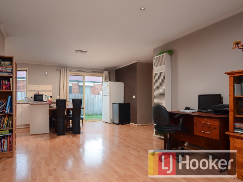 1 Kevin Close, Beaconsfield VIC 3807