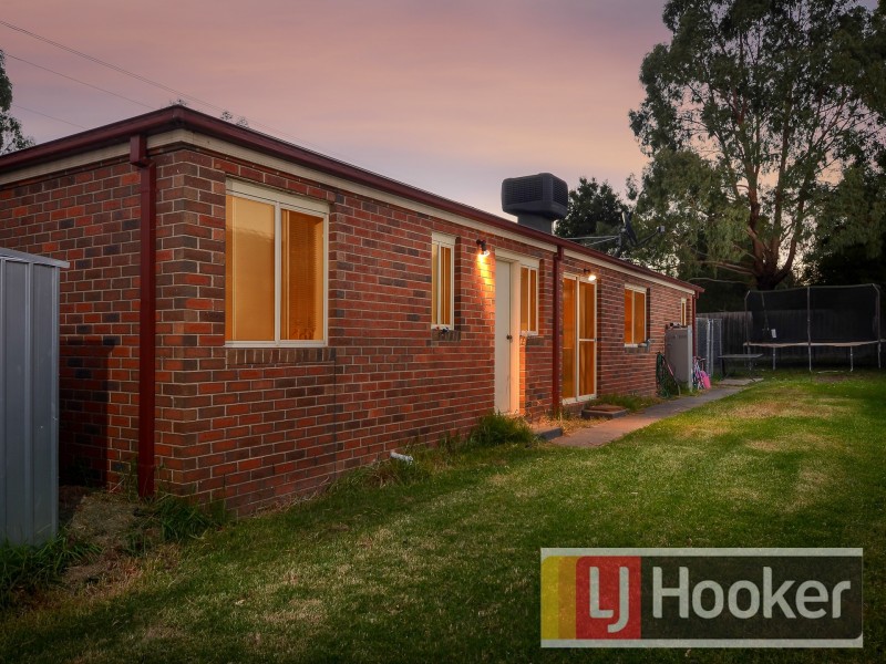 1 Kevin Close, Beaconsfield VIC 3807