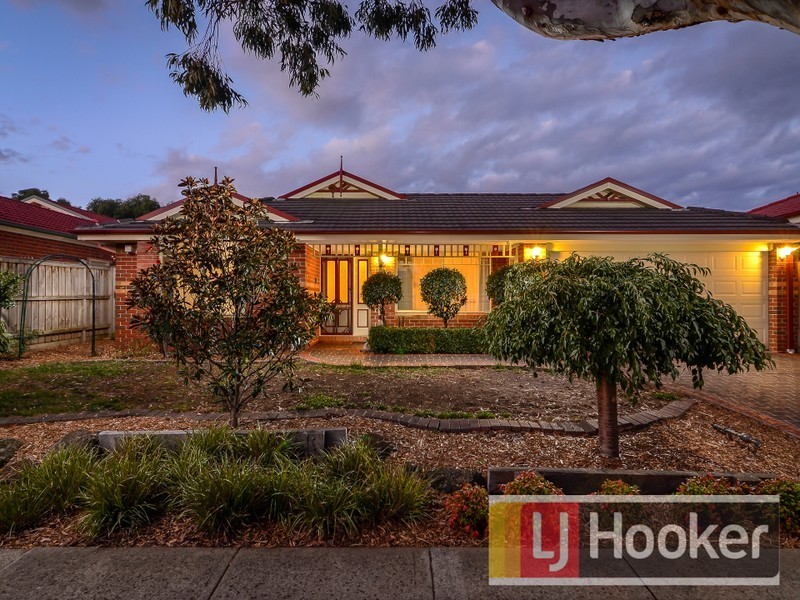 18 Jamieson Way, Berwick VIC 3806