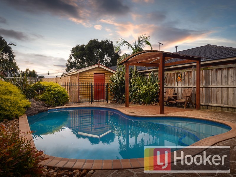 18 Jamieson Way, Berwick VIC 3806