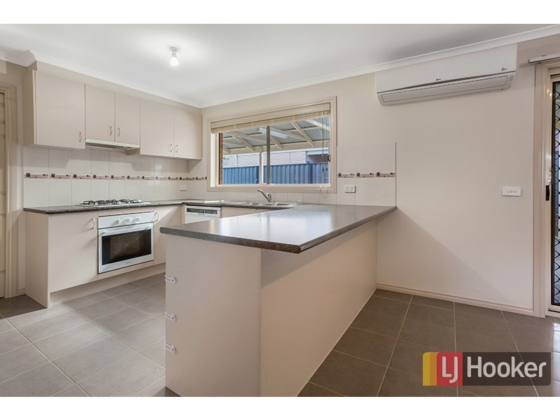 50 Lucerne Crescent, Pakenham VIC 3810