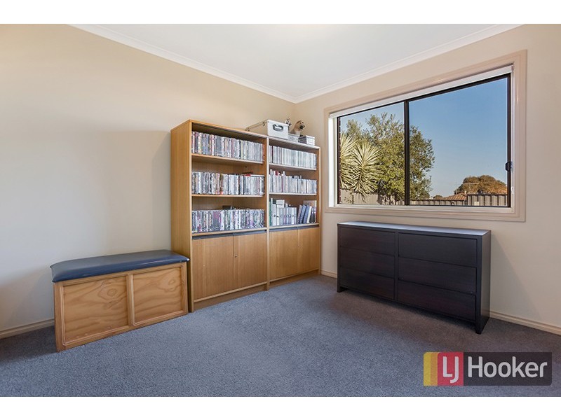 50 Lucerne Crescent, Pakenham VIC 3810