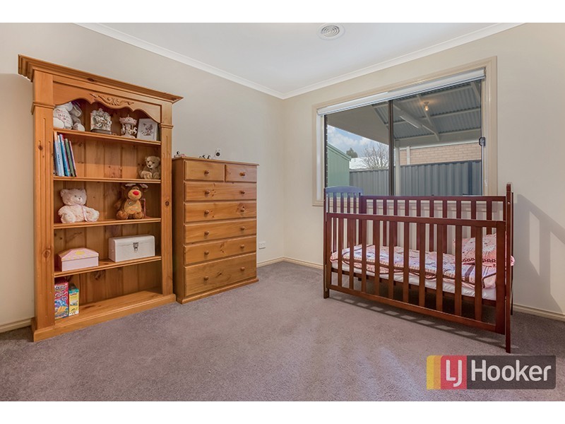50 Lucerne Crescent, Pakenham VIC 3810