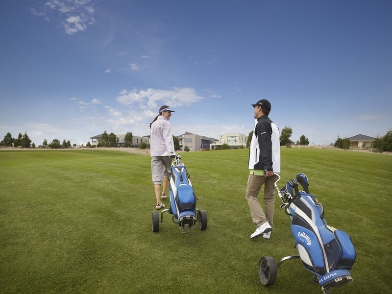 25 Royal St George Chase Settlers Run, Cranbourne VIC 3977