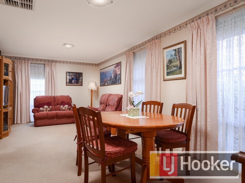 30 Sweeney Drive, Narre Warren VIC 3805