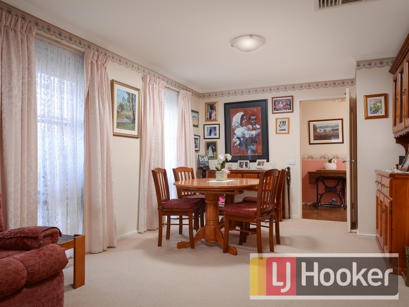 30 Sweeney Drive, Narre Warren VIC 3805