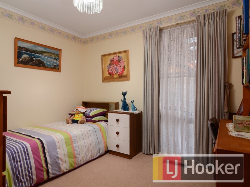 30 Sweeney Drive, Narre Warren VIC 3805