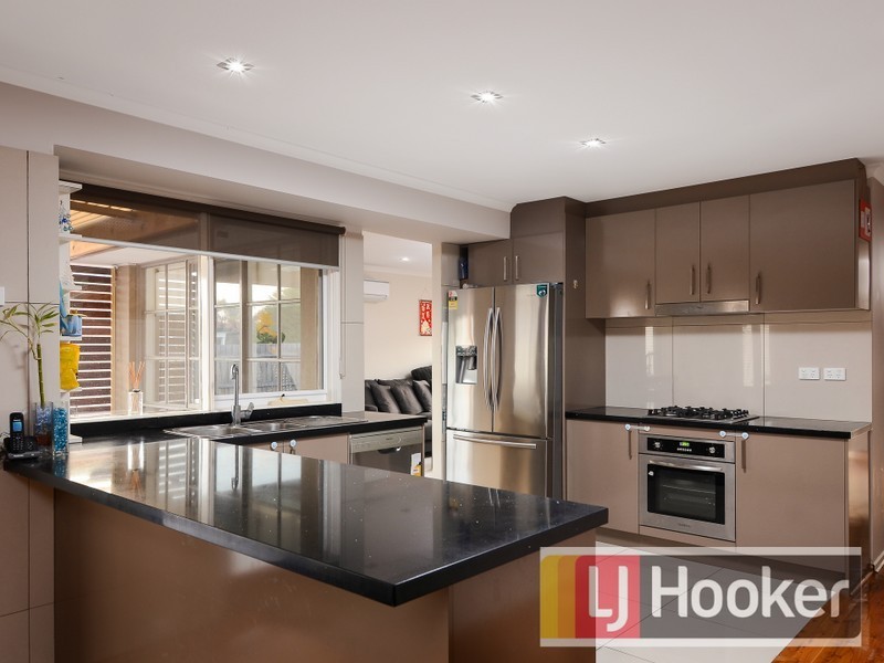 9 Bryson Court, Endeavour Hills VIC 3802