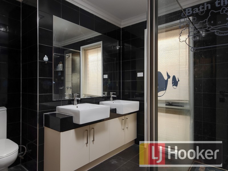 9 Bryson Court, Endeavour Hills VIC 3802